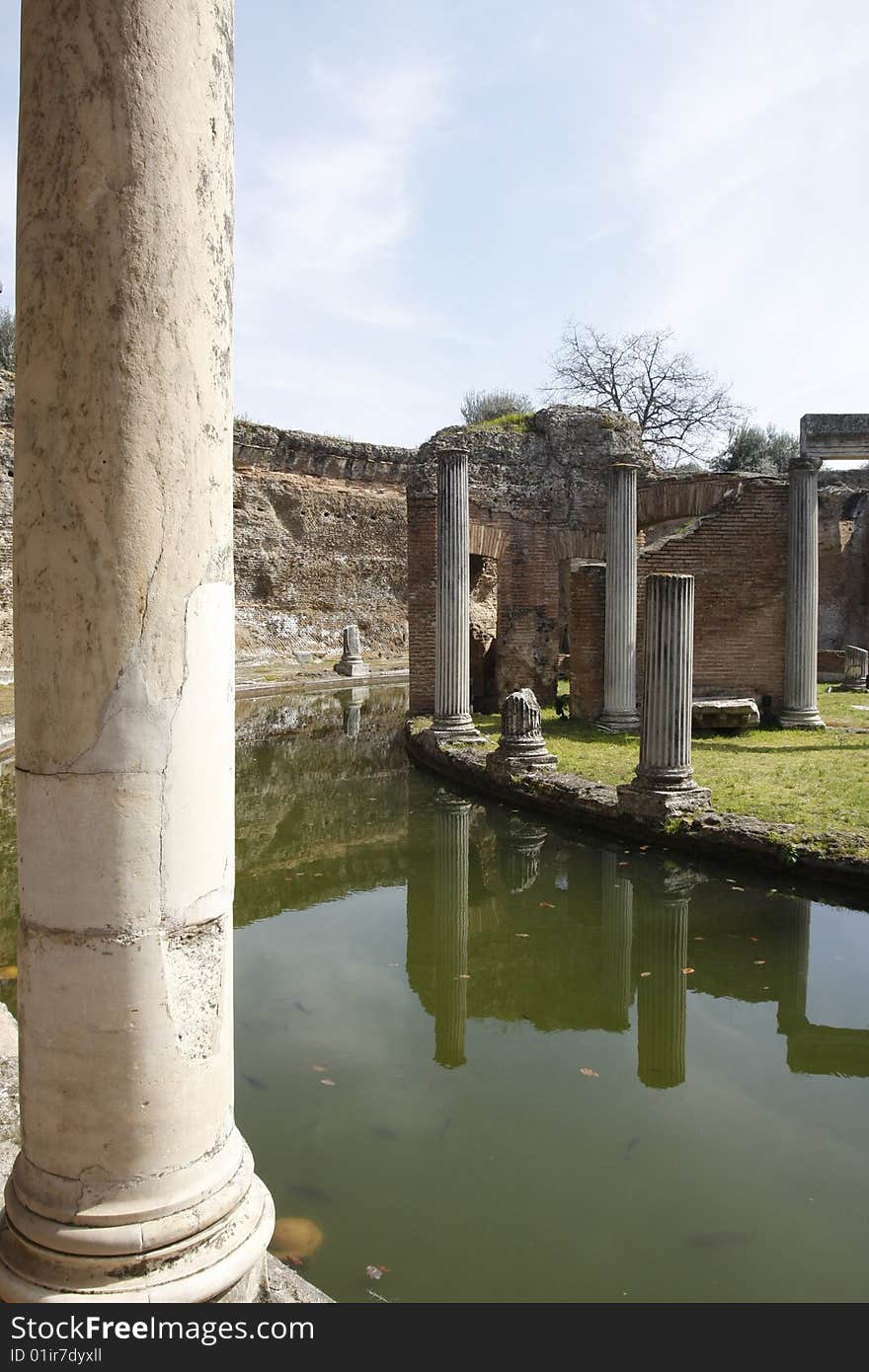 The country of Lazio, near Rome. Archaeological ruins of the Villa of emperor Adriano, Tivoli. The water's theatre. The country of Lazio, near Rome. Archaeological ruins of the Villa of emperor Adriano, Tivoli. The water's theatre