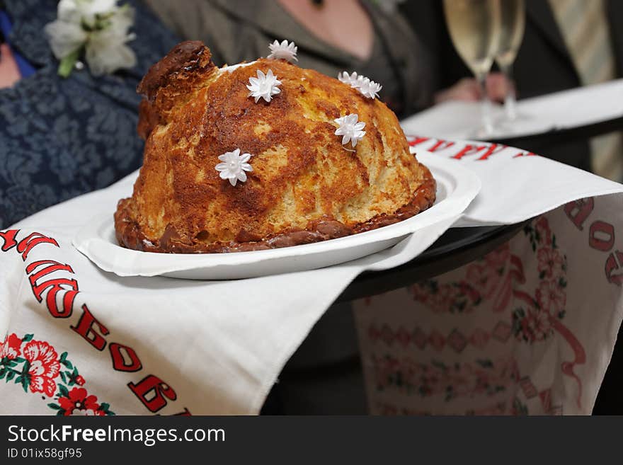 The round loaf on russian wedding ceremony. The round loaf on russian wedding ceremony