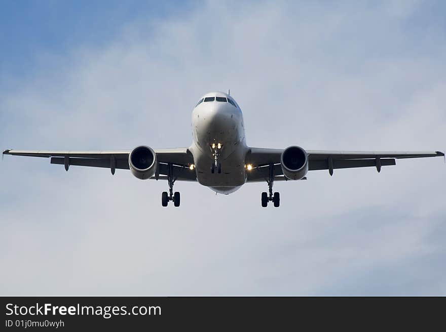 Jet airplane landing