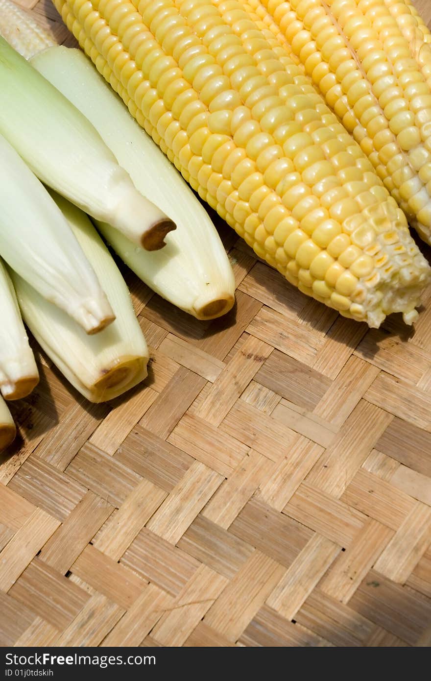 Corn on bamboo tray