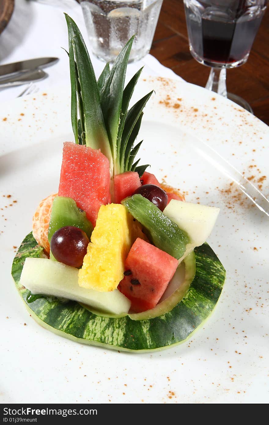 Delicious Fresh fruitsalad on a square white plate