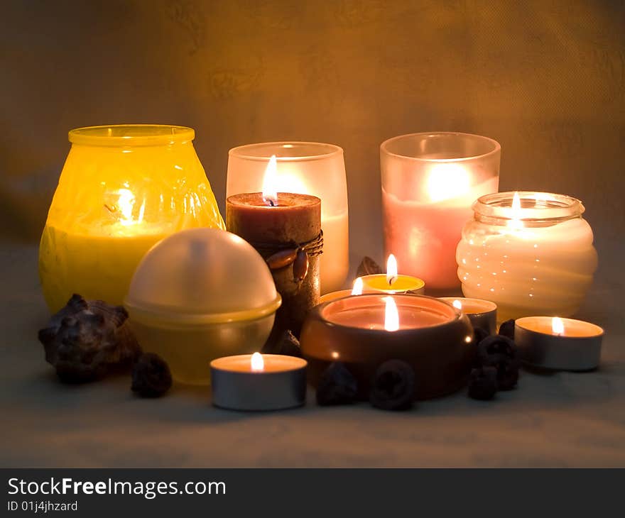 Aromatic Candles  3