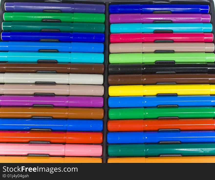 The Color Felt-tip Pens