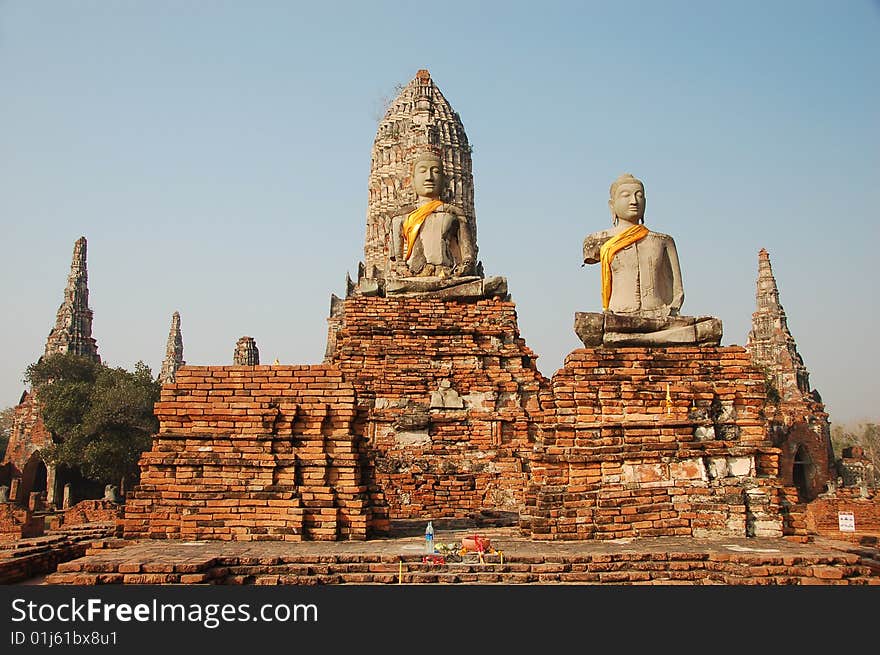 Wat Yai Chiamongkhon in Ayuthaya, Thailand