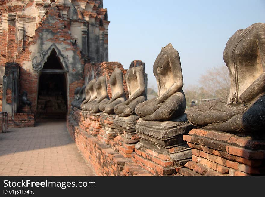 Headless Buddhas