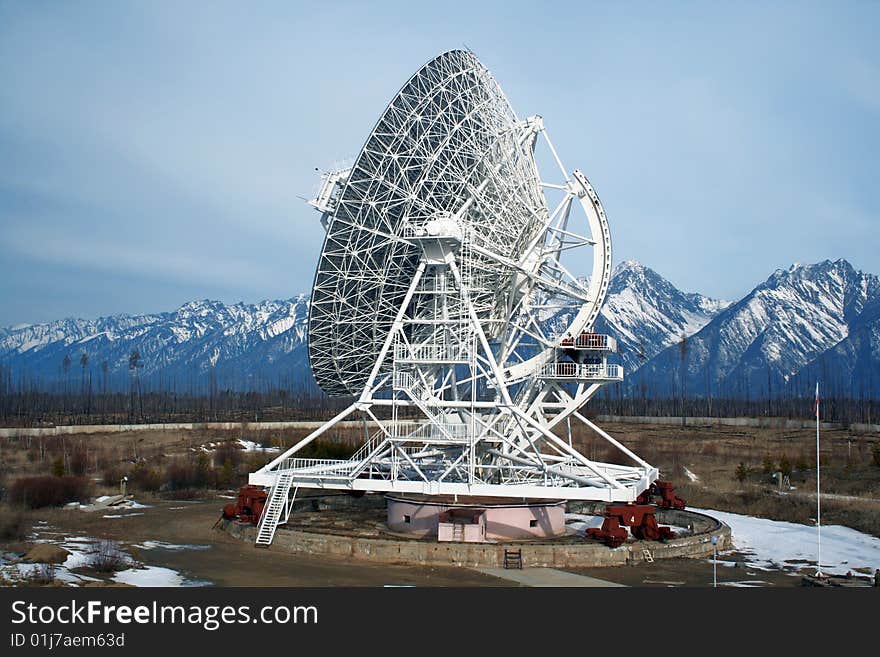 Radio telescope