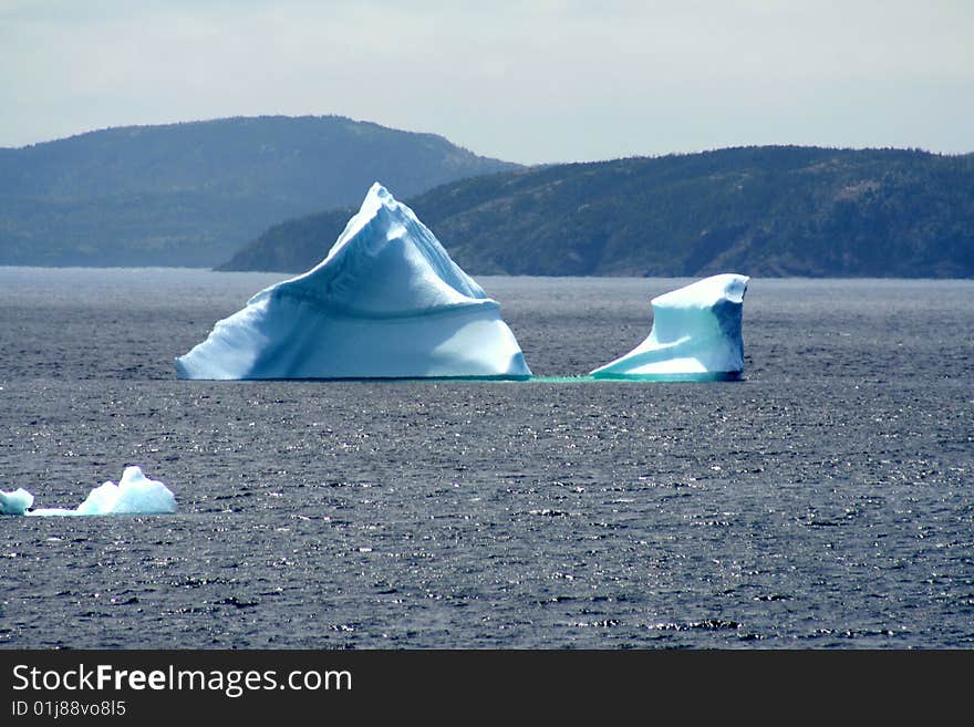 Icebergs in the bay at spring