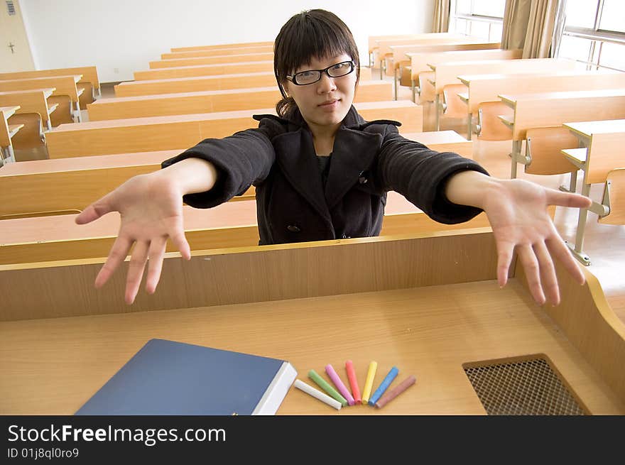 Chinese University Students and teachers are discussing the issue