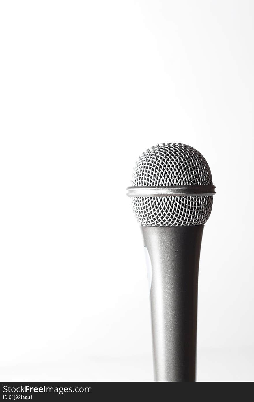 Microphone