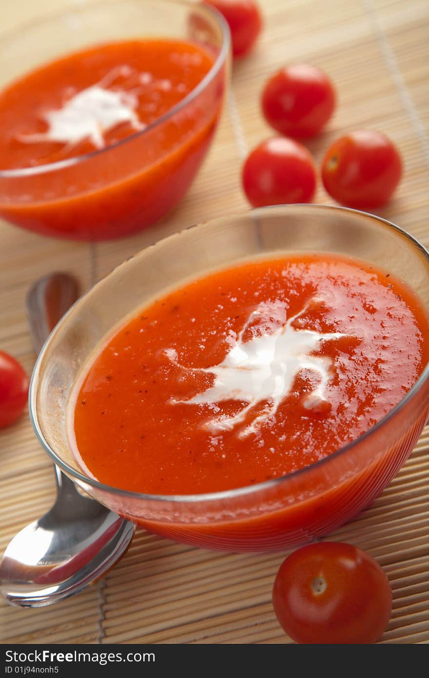 Tomato Soup Over Bamboo Mat