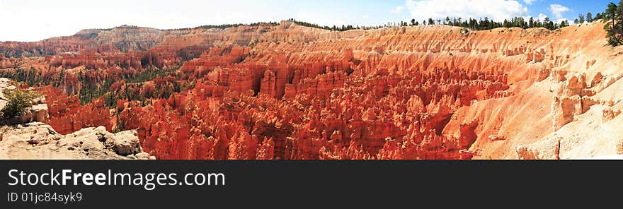 View of the Bryce Canyon panorama. View of the Bryce Canyon panorama