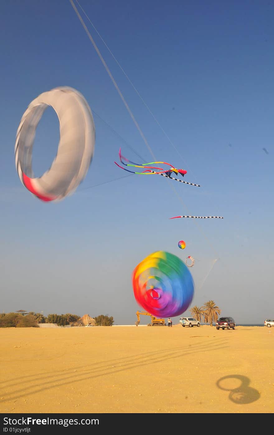 Buhamad Kites Team playing kites in Kuwait beach in winter 2009