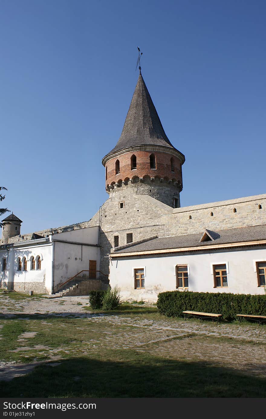 Type one of the gun towers Kamenetz-Podolsk fortress. Type one of the gun towers Kamenetz-Podolsk fortress