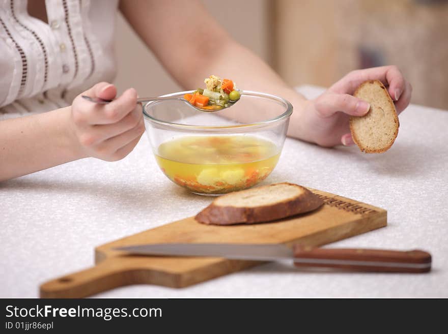 A photo of plate of with soup