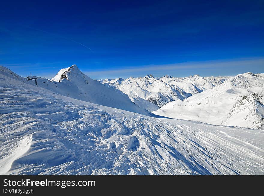 View on the highest point of Soelden. View on the highest point of Soelden.