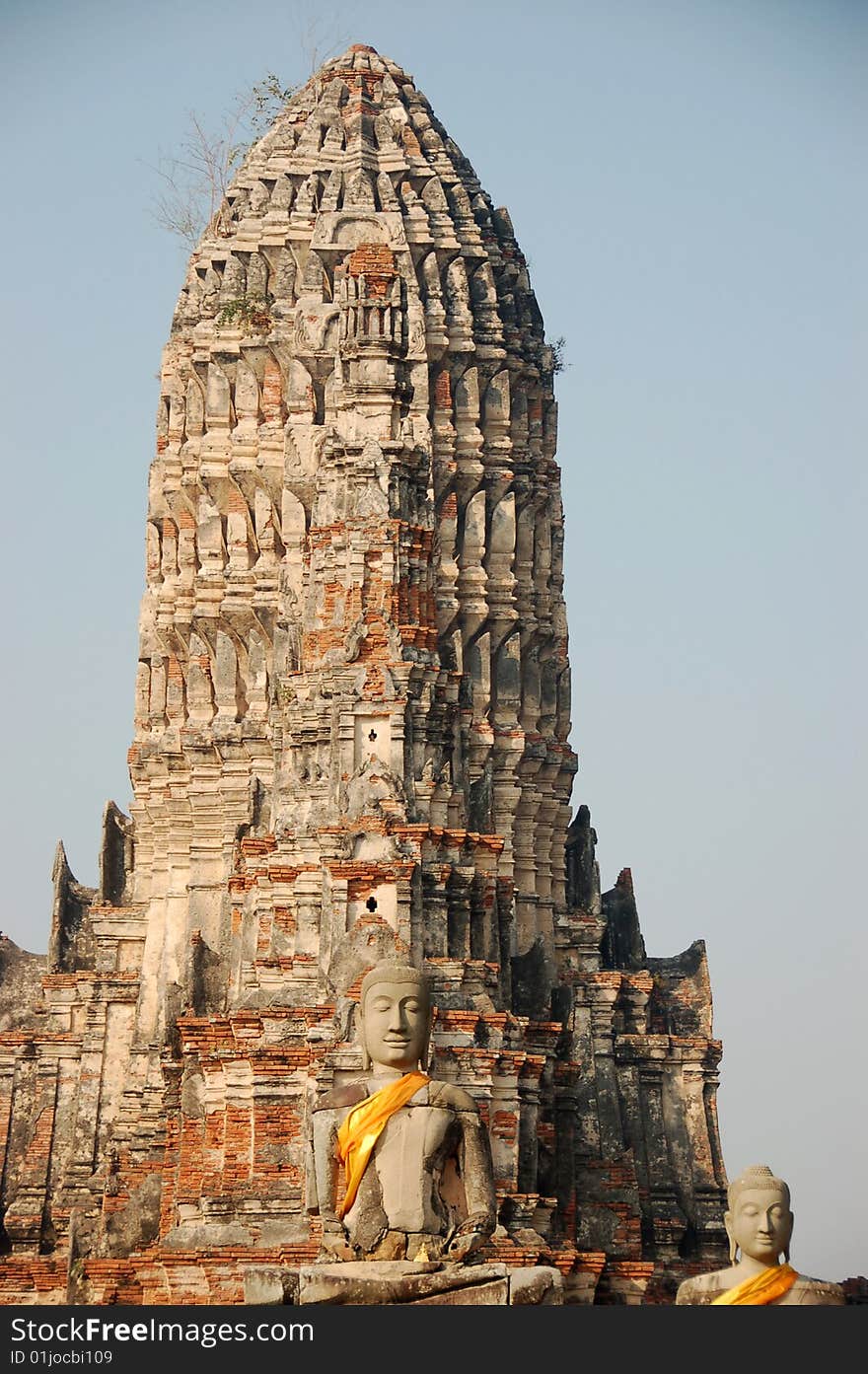 Wat Chiawatthaharam in Ayuthaya, Thailand