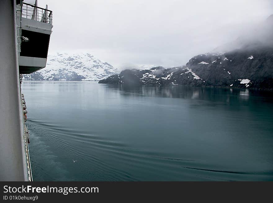 Cruising College Fjord