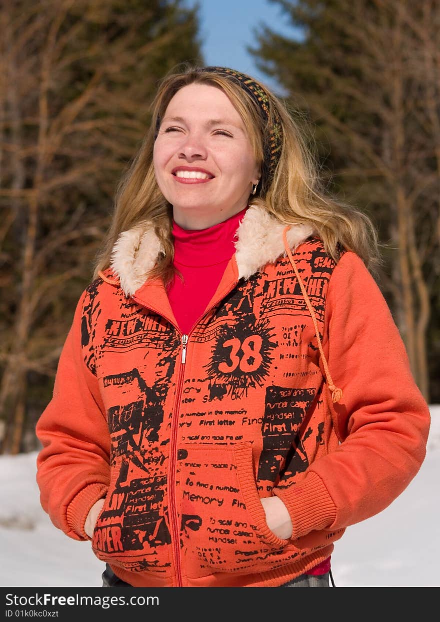 Beauty woman smiling at springtime