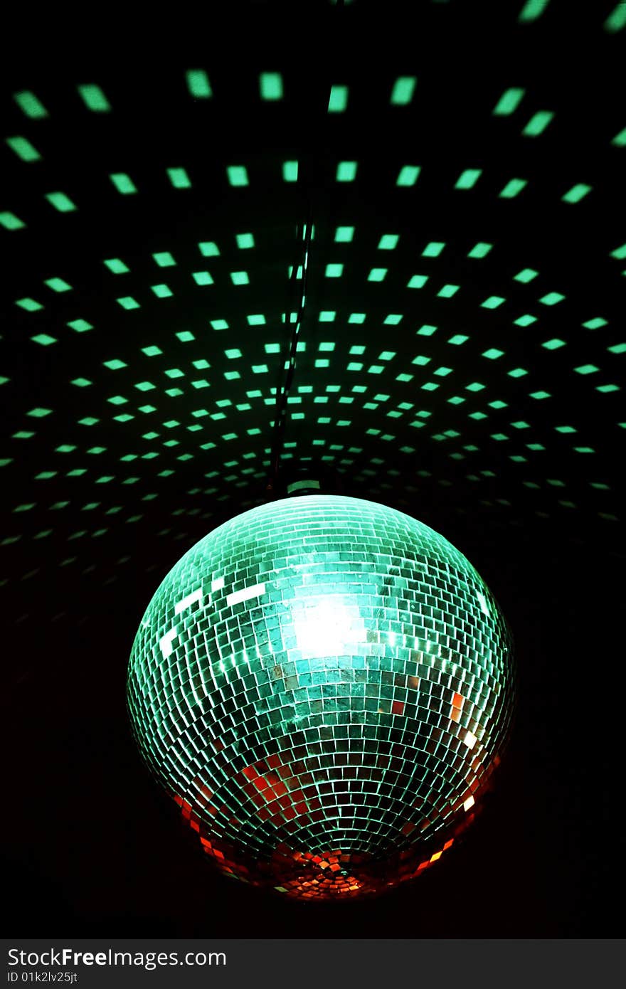 Mirror ball