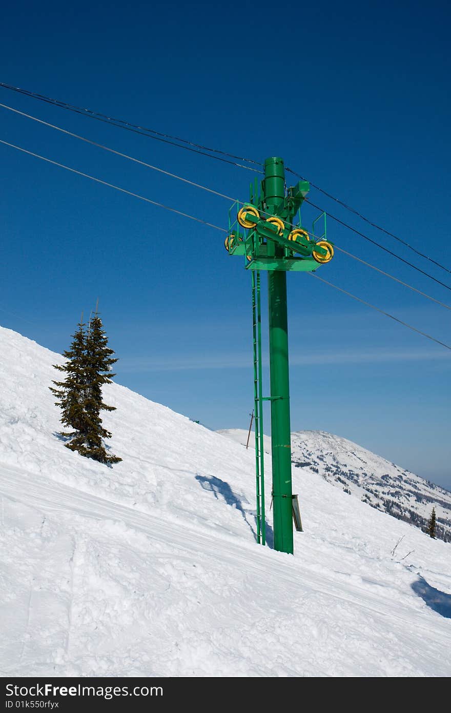 Ski lift to top of mountain