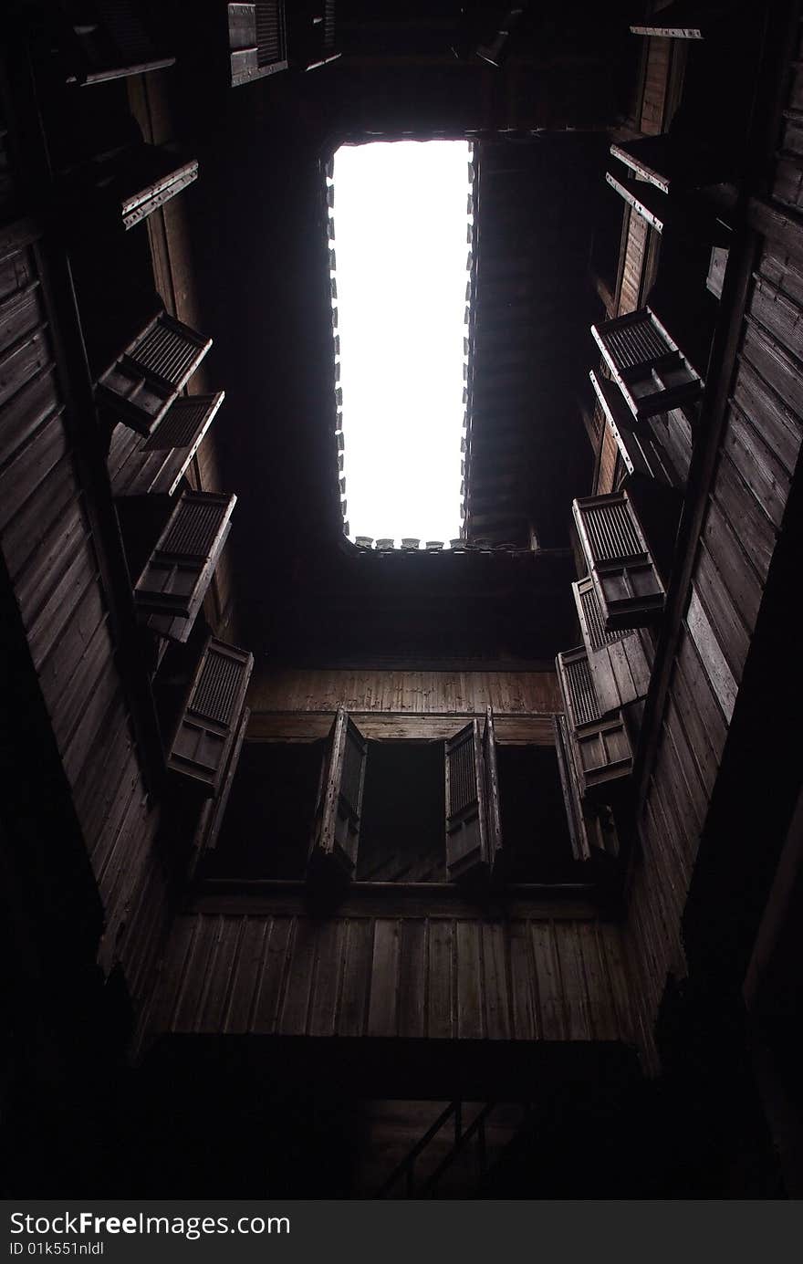 The patio,the characterized architecture form of the ancient building,at the South of China.Used in the daylighting and collect the rainwater.