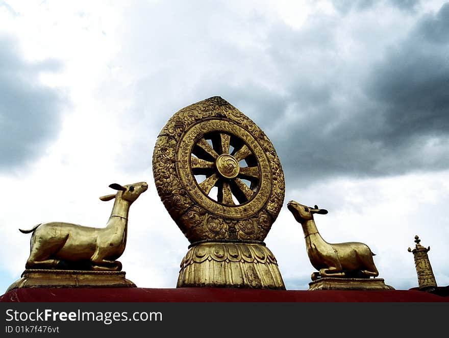 The Jokhang Temple's roof in tibet