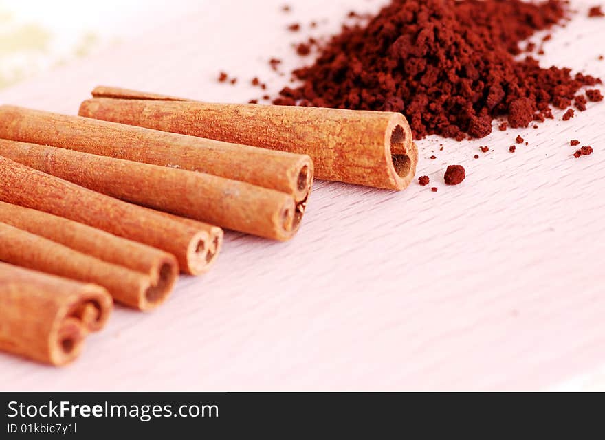 Cinnamon sticks