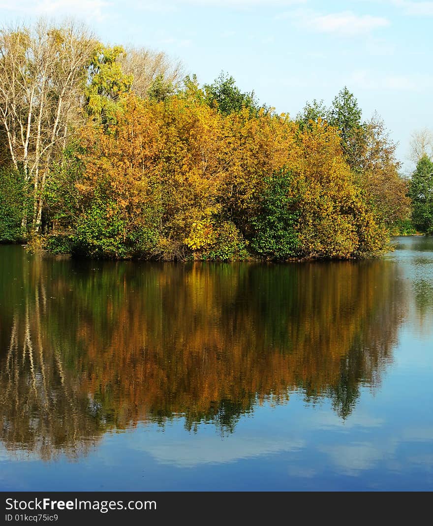 Reflecting colors during peak fall foliage season. Reflecting colors during peak fall foliage season.