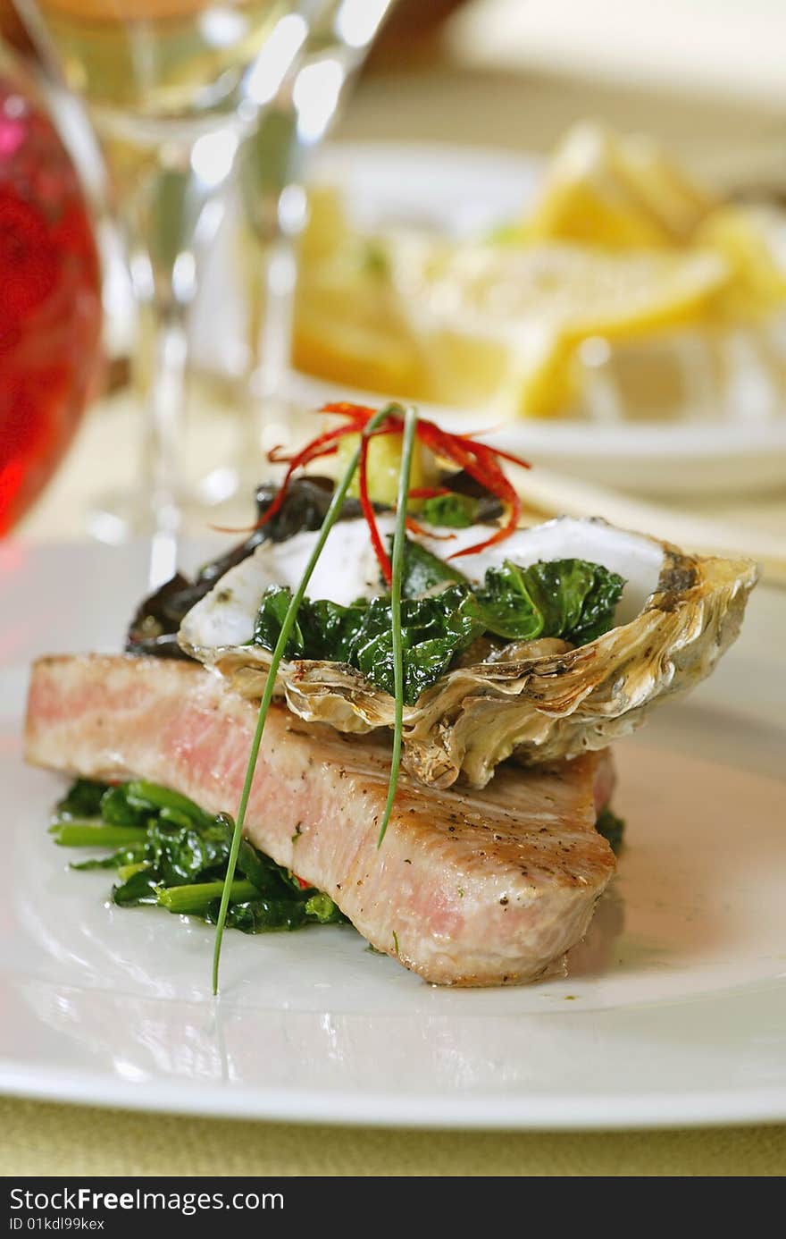 Grilled tuna fish fillet