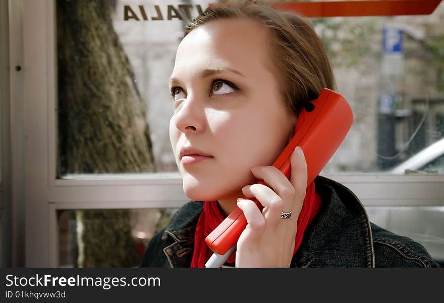 Beauty Woman It Telephone Box