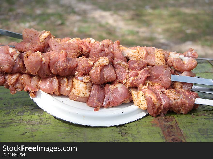 The meat on skewer