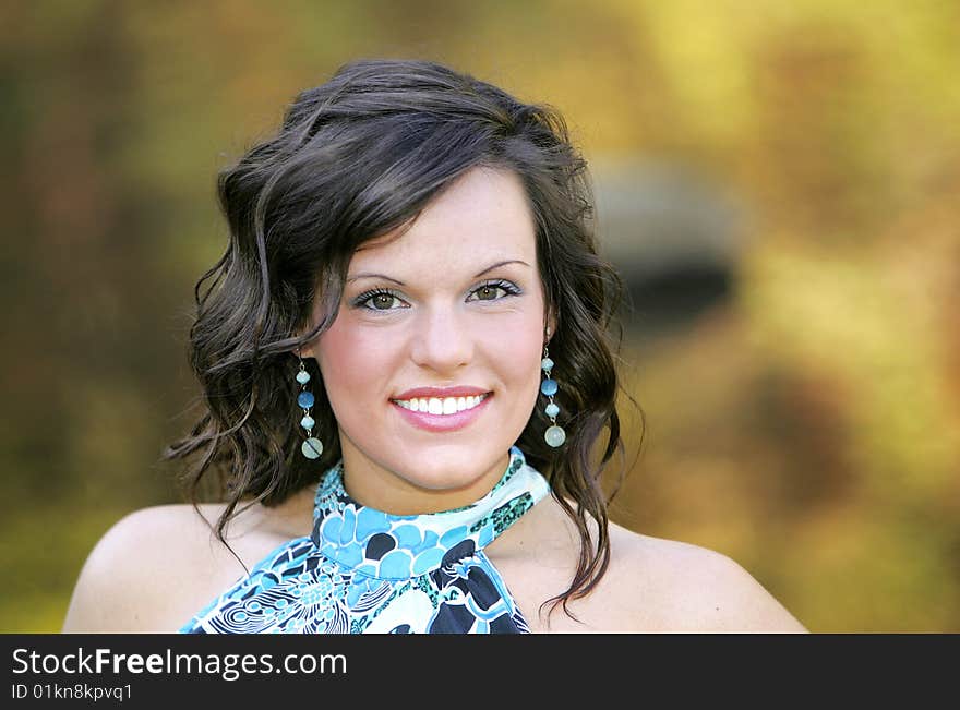 Headshot of pretty brunette