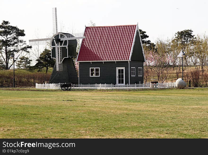 Building and windmill