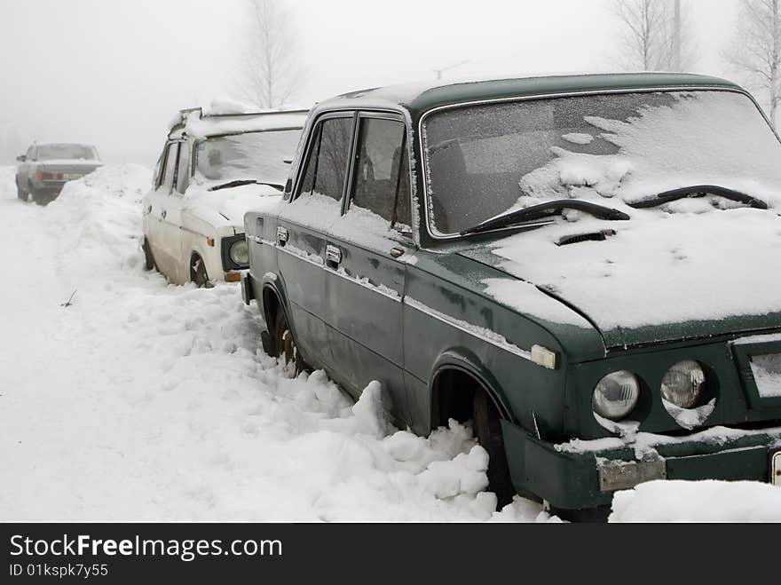 The thrown cars in city streets