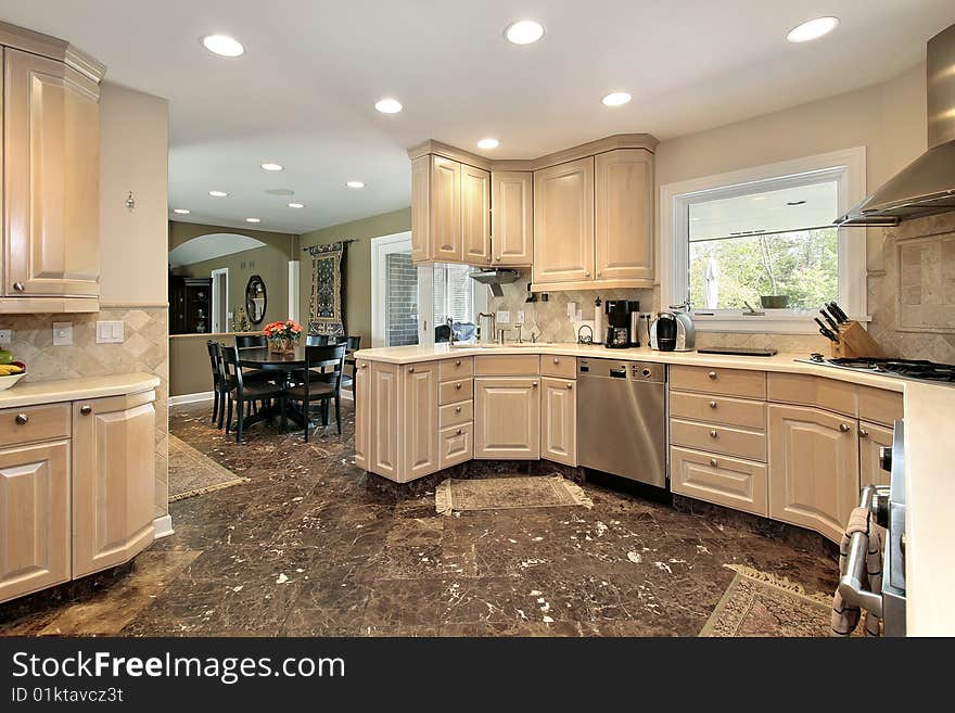 Modern kitchen with eating area