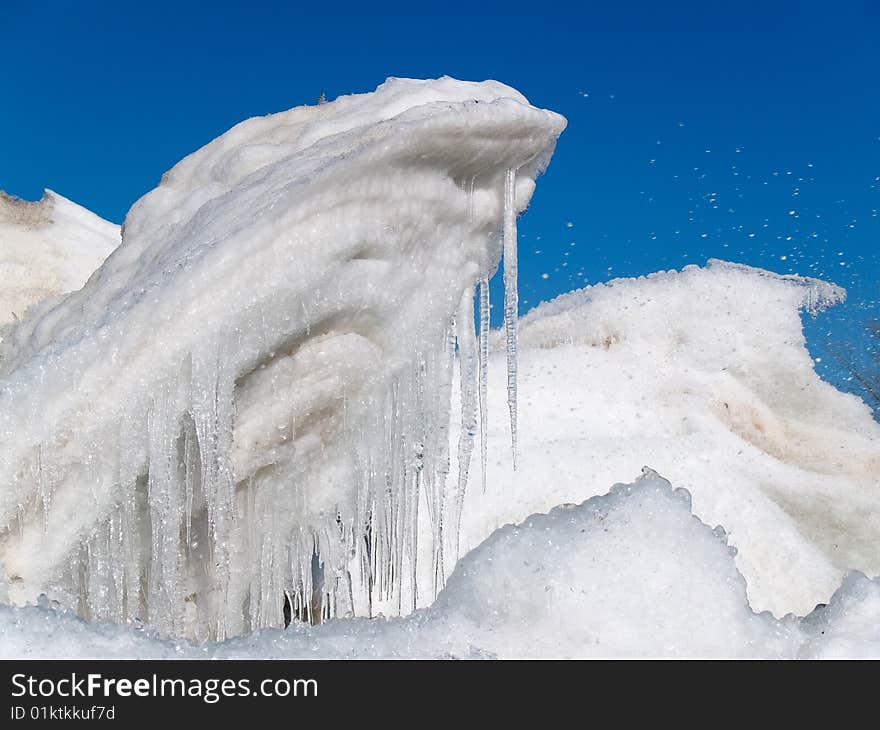 Melting icy blocks