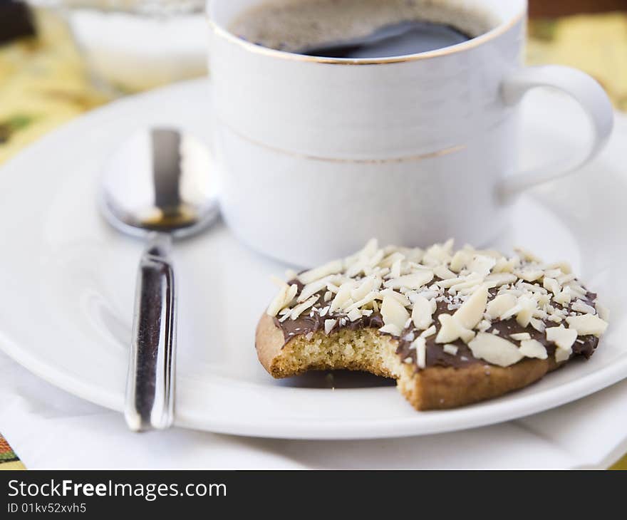 Cookie eated with a coffee