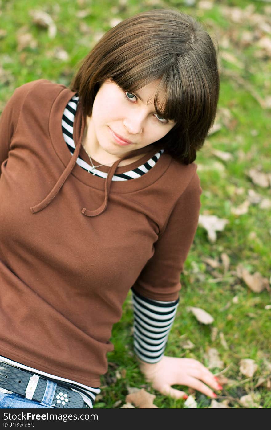 Portrait photo of smiling girl