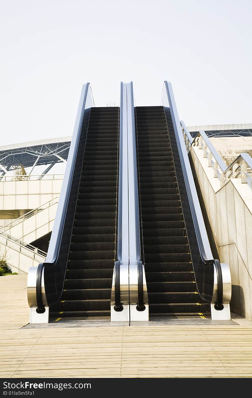 Elevator staircase outdoors in gymnasium