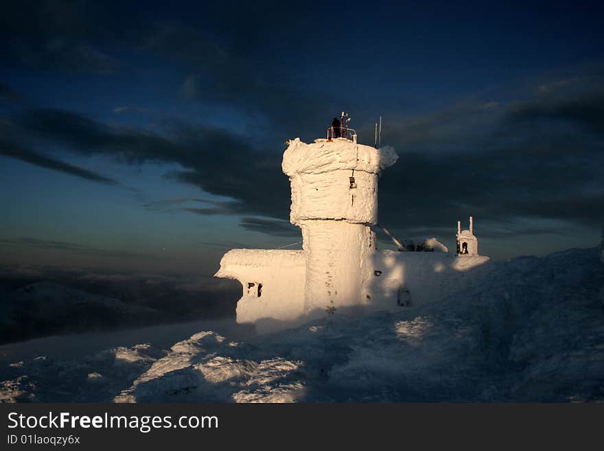 Mount Washington Observatory covered with rime ice