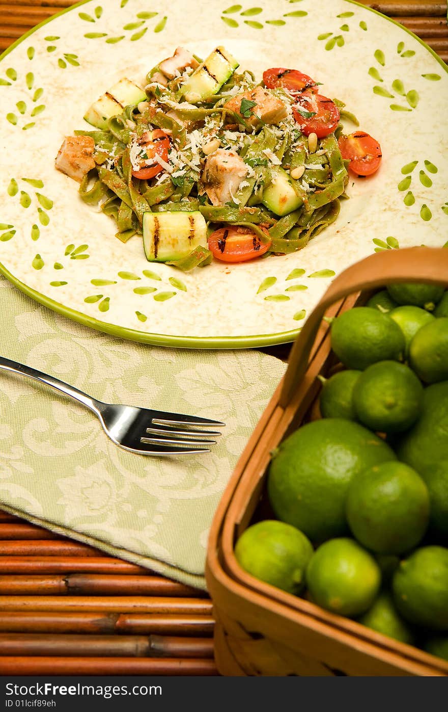 Spinach Fettucini with chicken and Vegetables