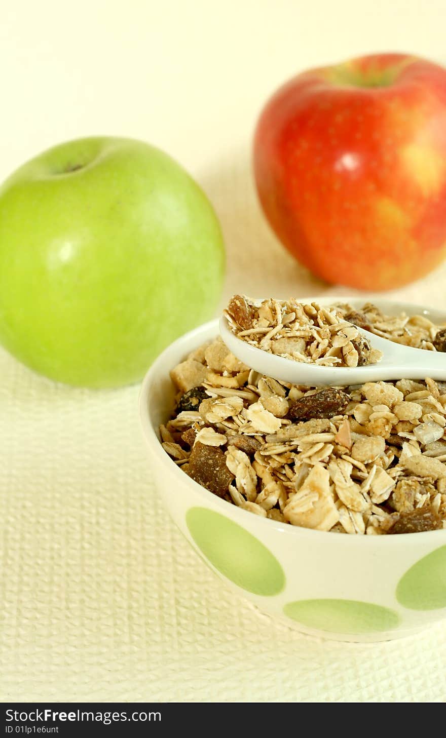 Muesli and apples