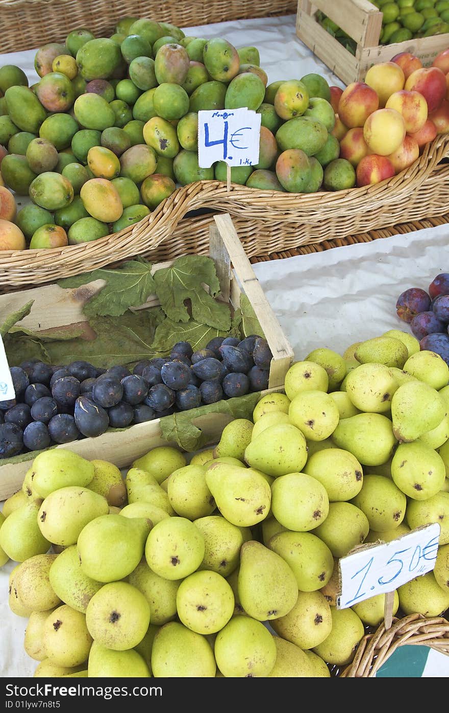 Fruit for sale in boxes of wood and wicker in Madeira Island