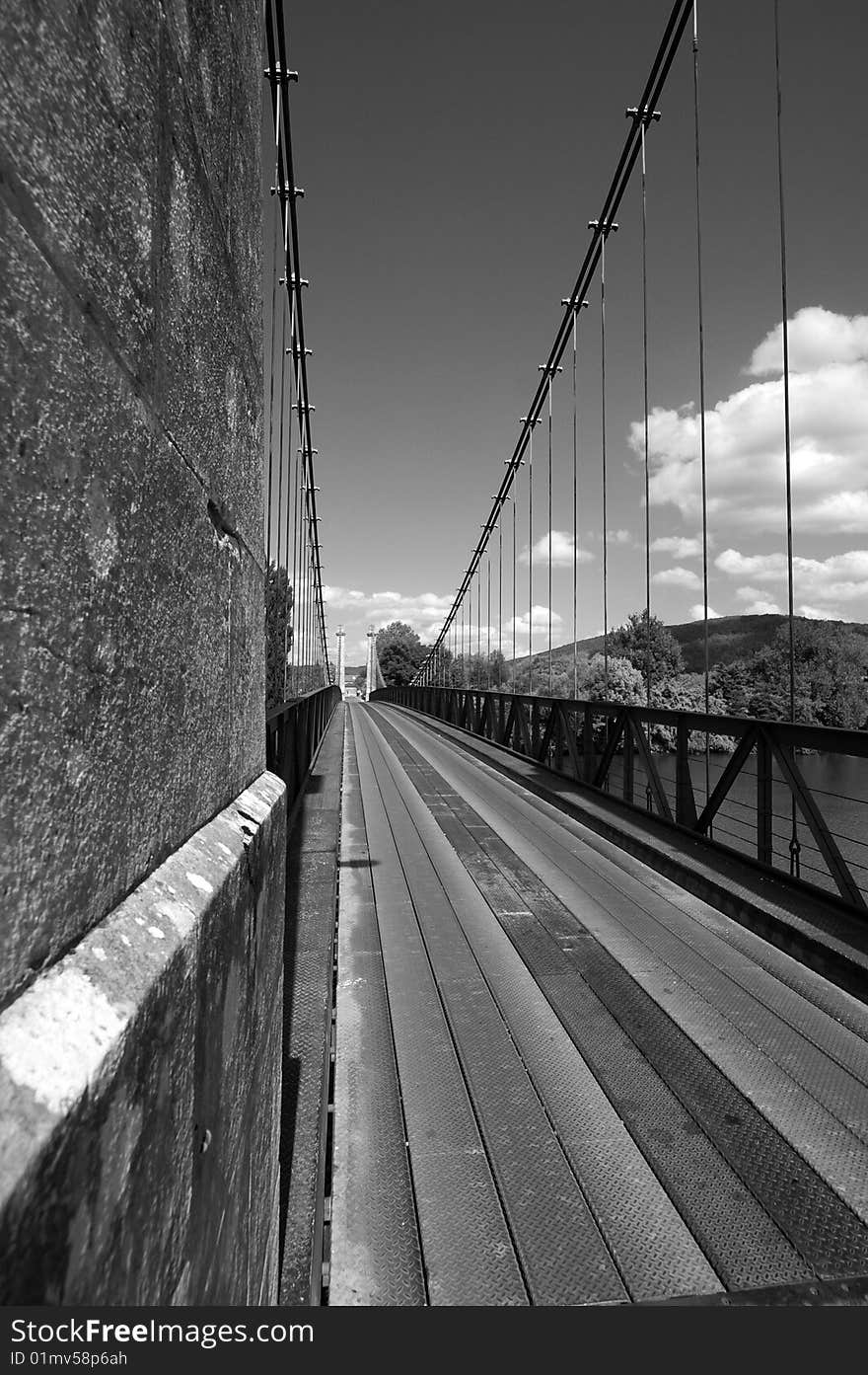 A long bridge across the river Lot in southern France