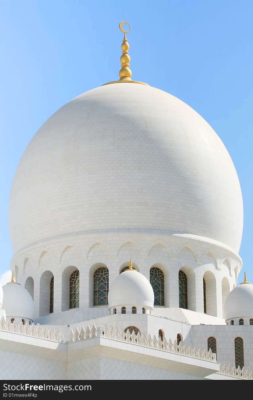 Close-up of white mosque detail in Abu Dhabi