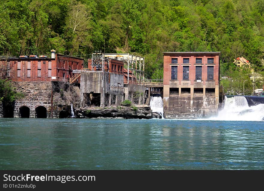 Historic dam in the state of West virginia