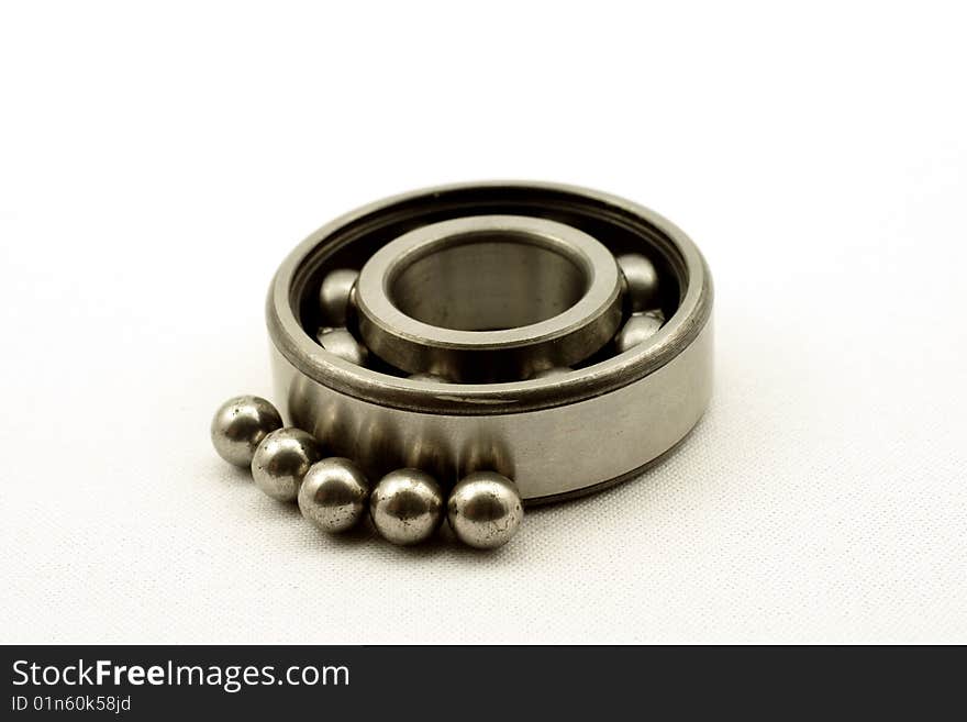 Bearing and steel balls