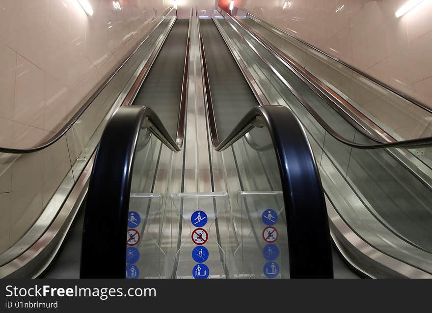 Empty escalator in mero station