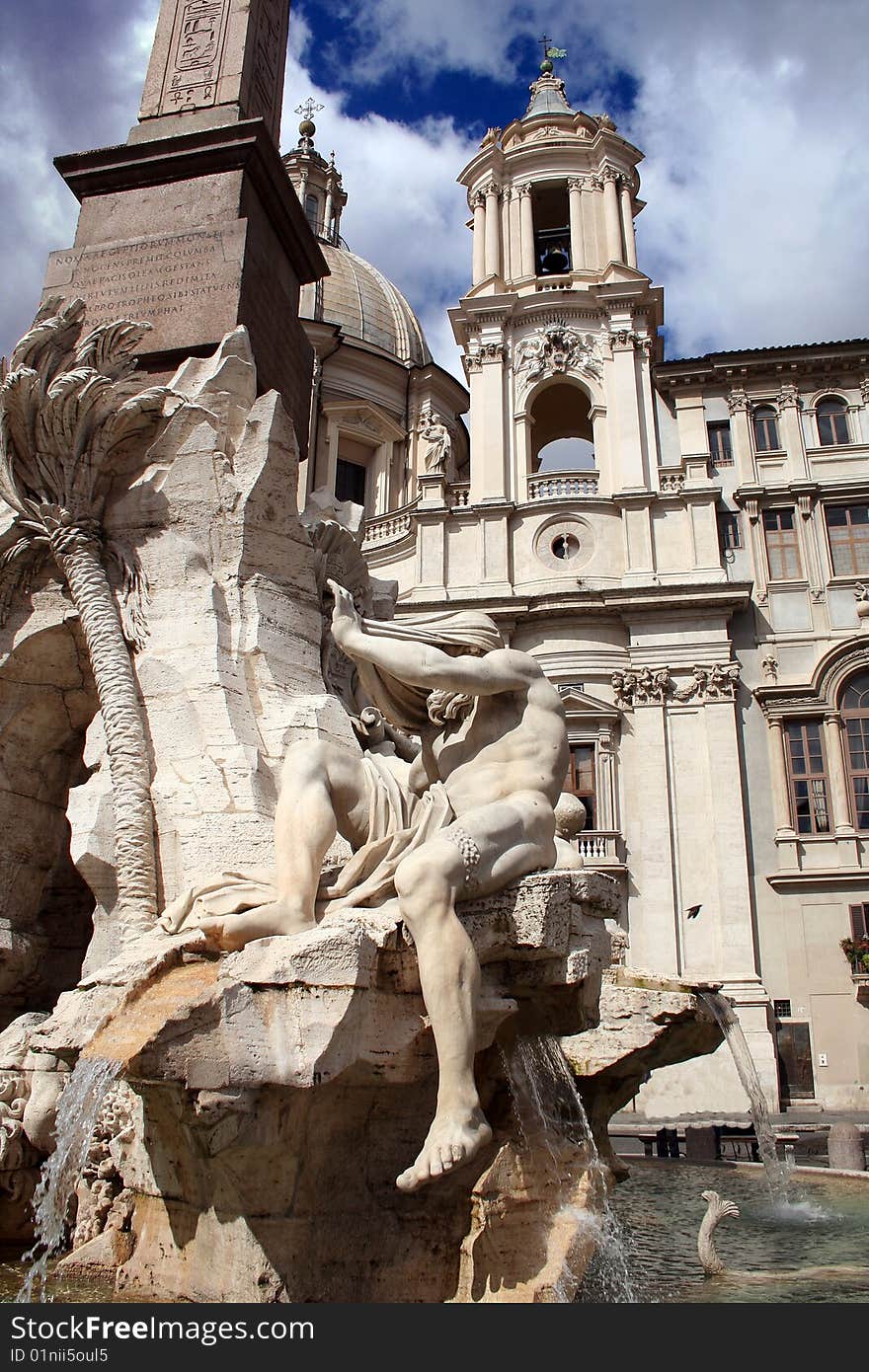 Fantastic Trevi Fountain in Rome / Italy