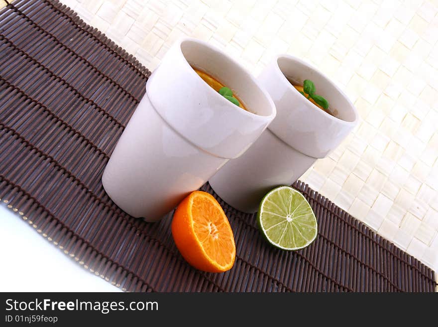 Tea with fruits and fresh mint